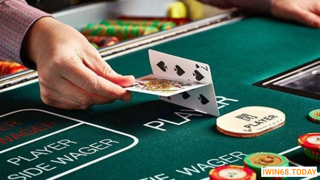 Nên chọn cửa Banker khi đánh cược tại baccarat