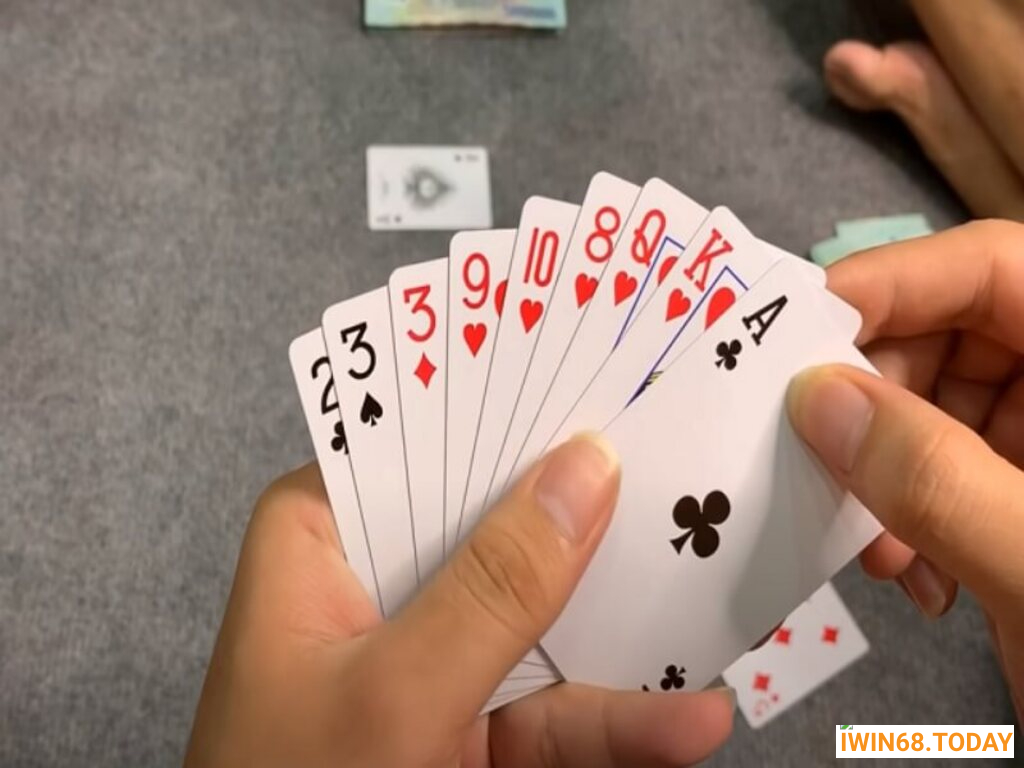 KINH NGHIỆM CHƠI BÀI PHỎM KHÓ THUA 